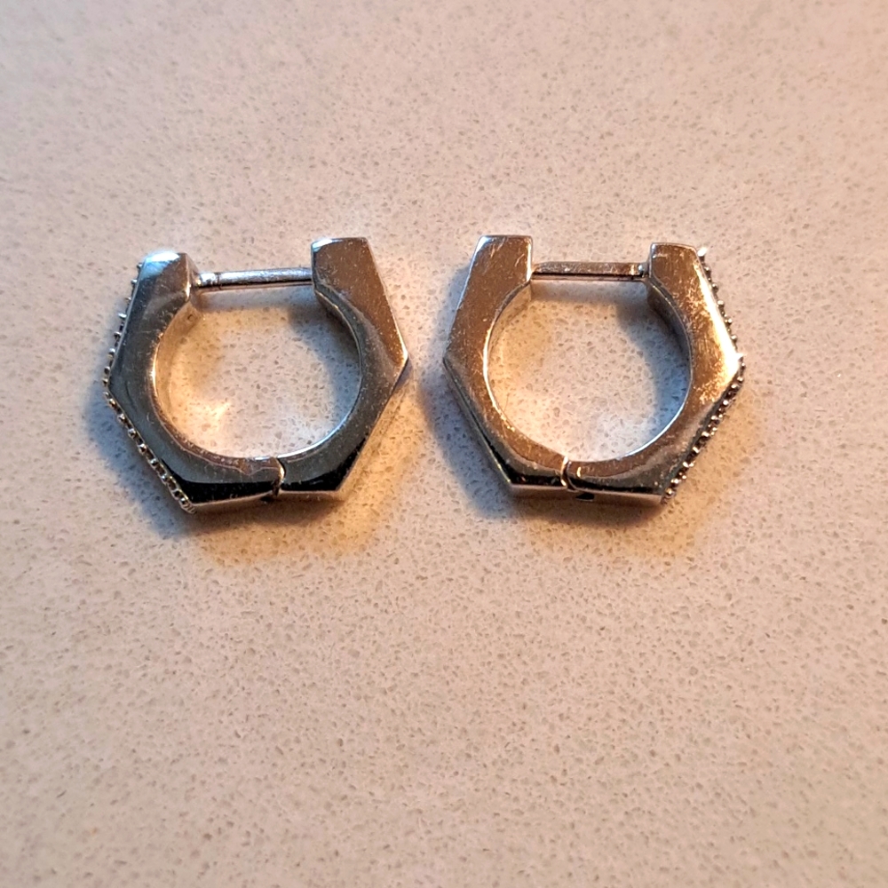 Stella and Dot hugging silver earrings — BUNDLE ME!
